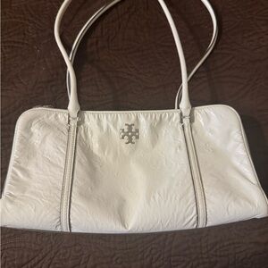 Tory Burch SMALL CRINKLE LEATHER MARSHMALLOW SATCHEL